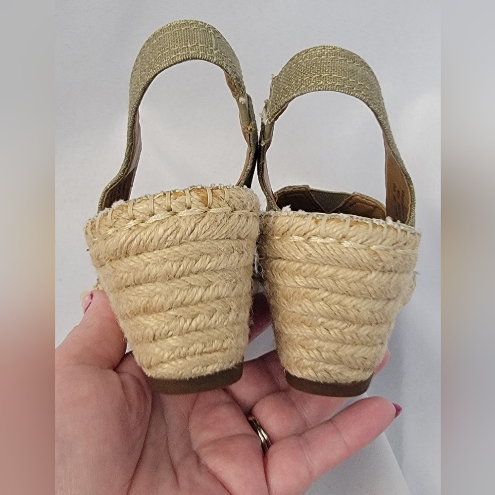 Clarks Artesian Espadrille Slingbacks Size 5.5M - Picture 10 of 14